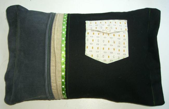 Oblong with ribbon and shirt pocket