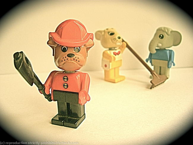 billy bulldog, rhonda rabbit and ernie elephant