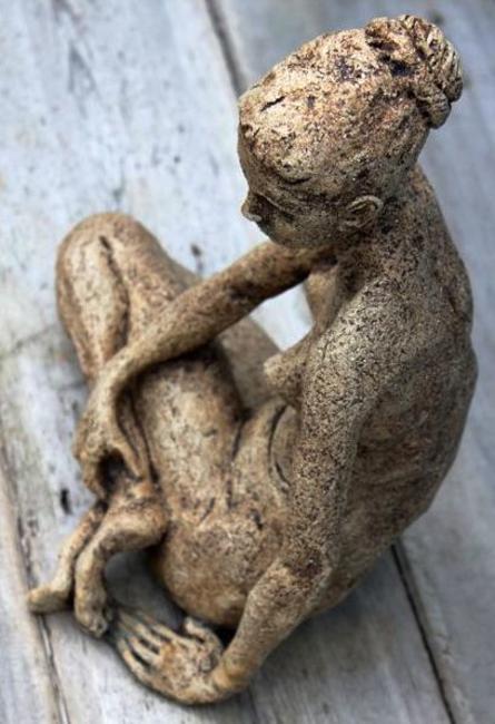 seated girl, twisted