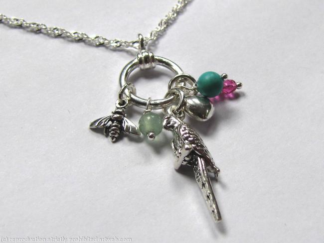 The Bee, Parrot and Heart