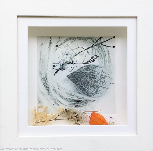 Memory is the colour of ash - Allegorical memory box 1