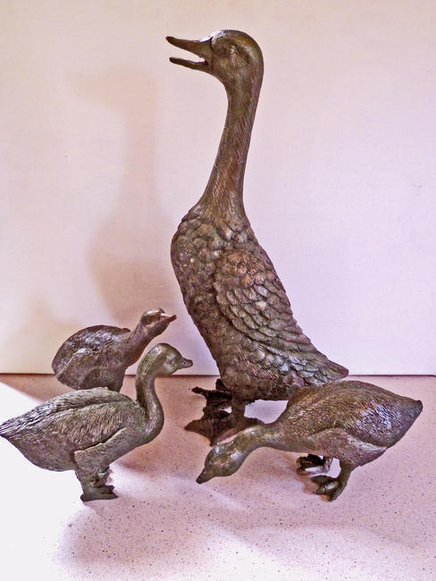 duck-family Sold