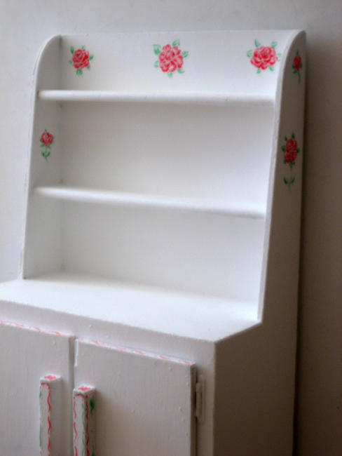 Retro dresser