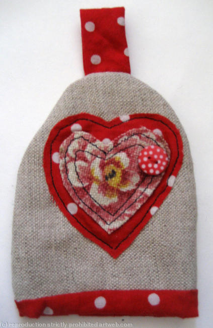 Egg cosy rose