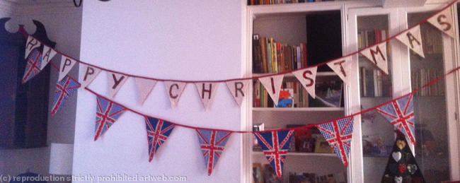 HAPPY CHRISTMAS BUNTING AND UNION JACK BUNTING