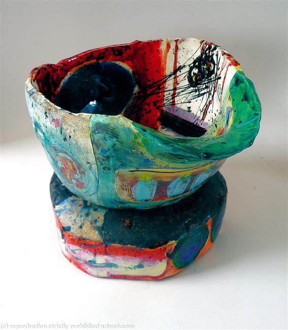 Bowl and stand 2011
