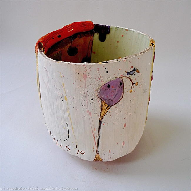 Round bottomed pot 2008