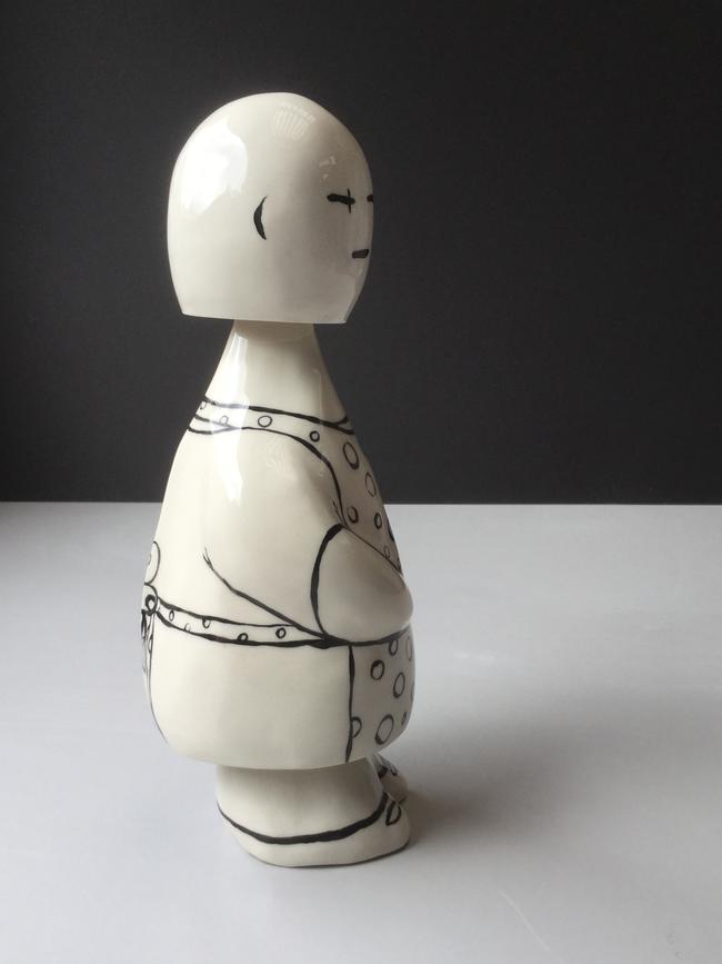 Moshi (side view)