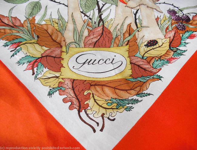 Gucci woodland logo