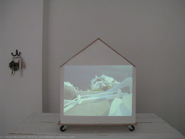 House (2011)+ Film ' Santorini Sunset' (2010)