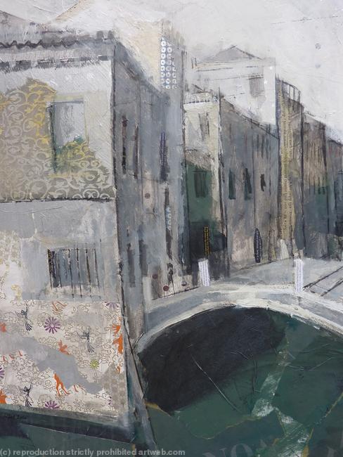 Venice, medium, detail.