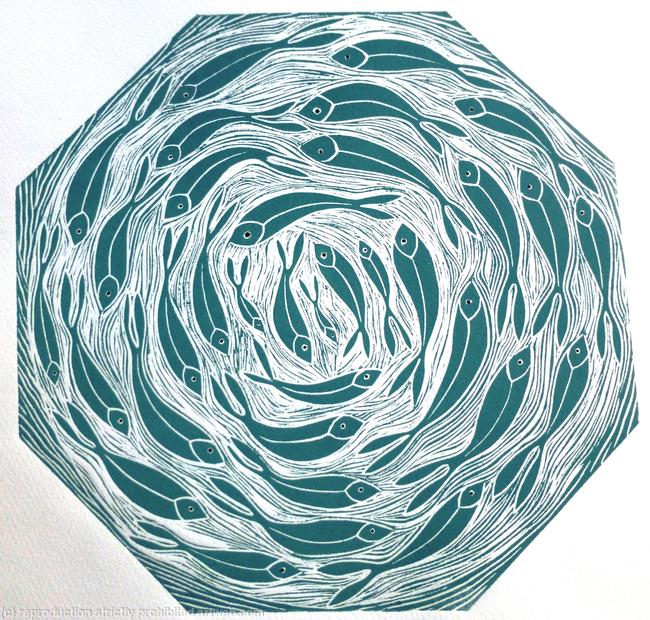 OCTAGONAL BAIT BALL