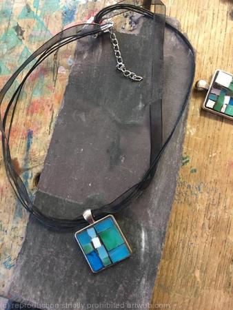 silver tone square pendant, medium sized