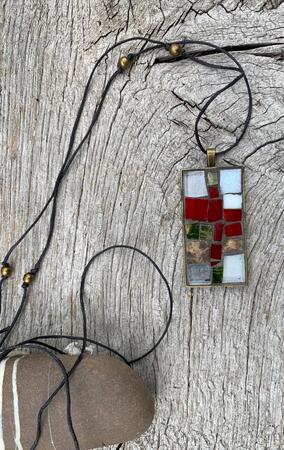Mini mosaic pendant 