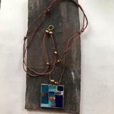 Medium size square with hemp