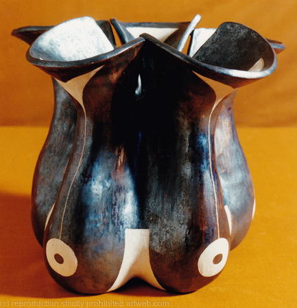 Gourd pot