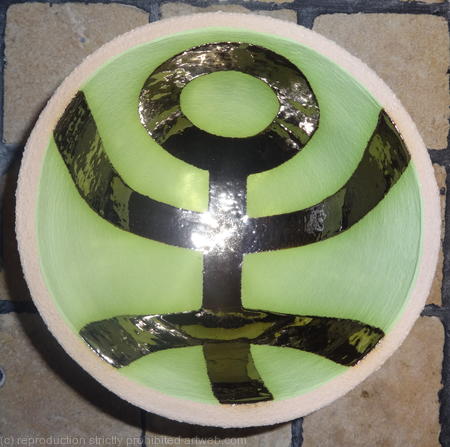 Small green 'Hello' bowl