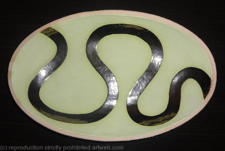Pale green 'river' dish