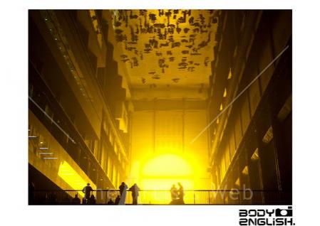 Indoor sunset tate mod.