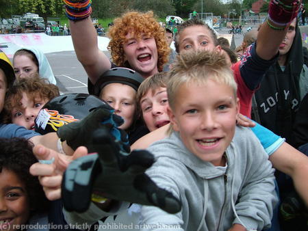 KIDS LOVE FREE STUFF