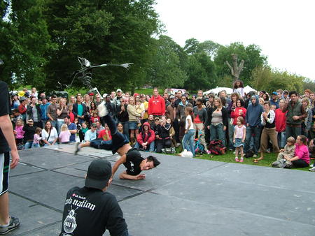 The Planet Hop crew busting out on the main stage