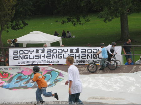 Body English helmets being put to good use at the jam 2006