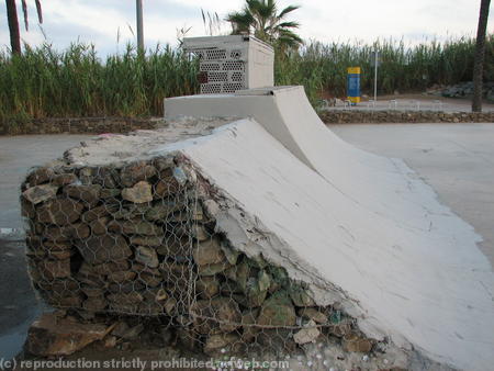 beach side skatepark, now thats how ya build a ramp spanish style - health and safety yeah right