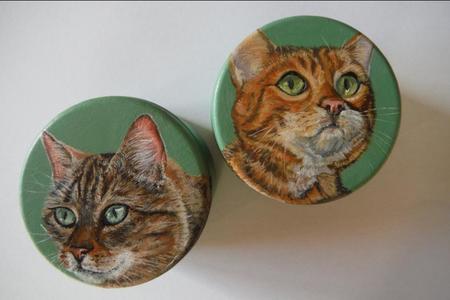  Cat portraits, miniatures on boxes