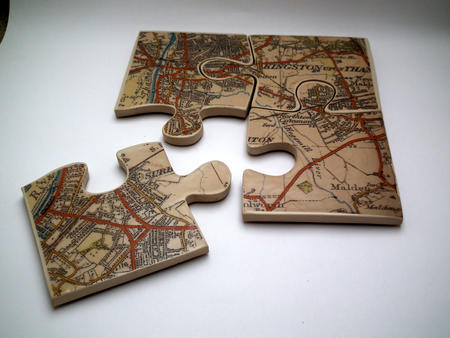 Pot stand/coasters with Kingston map 