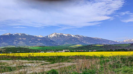 Polia pod Západnými Tatrami