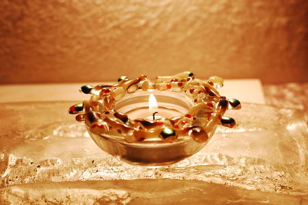 Golden Sparkle Tea Light