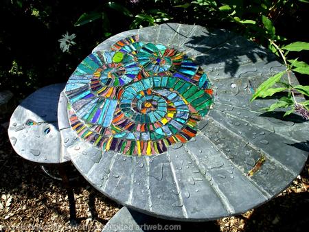 Garden furniture: Ammonite patio set