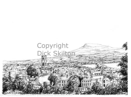 Ludlow & Clee Hill b&w from Whitcliffe as a greeting card or notelet. Prints available.