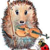 3 HAPPY FATHER'S DAY skillipigs with violin. 6 by 4 inch Skillipig greeting card with envelope.