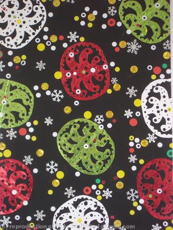 Dotty Christmas Tree Wrap with Black B/G 4766
