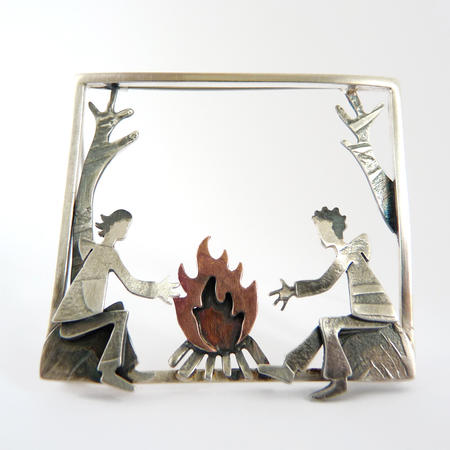 Friends round the fire brooch £188