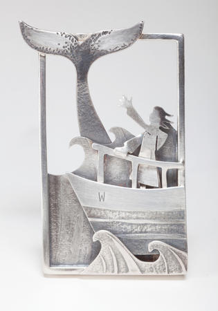 waving at whales £250