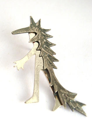 Wild thing-Wolf lapel pin £70