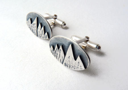 Oval Mountain Cufflinks £100