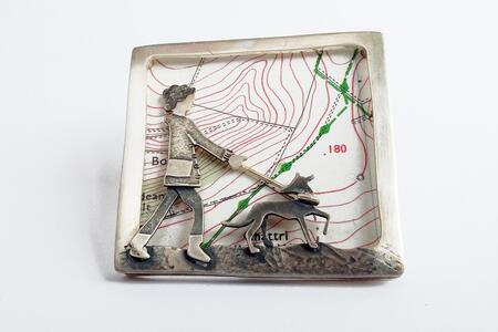 Dog walk at the Chattri brooch £235