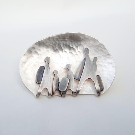 Migration brooch £200