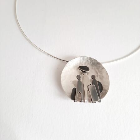 Migration pendant £200