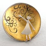 reaching for the rushing wind brooch £150