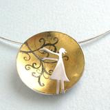 rushing-wind-pendant2