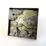 Trekking brooch/wall piece