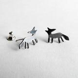 silver fox studs £36