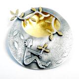 Hope creeping in brooch/pendant £225