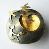 Holding onto hope brooch/pendant £225