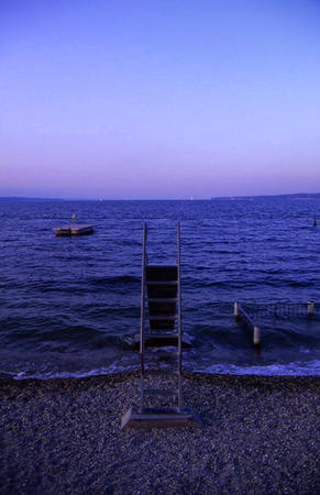 a chute of lake Leman