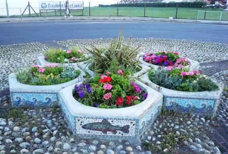 Mosaic Roundabout 1999